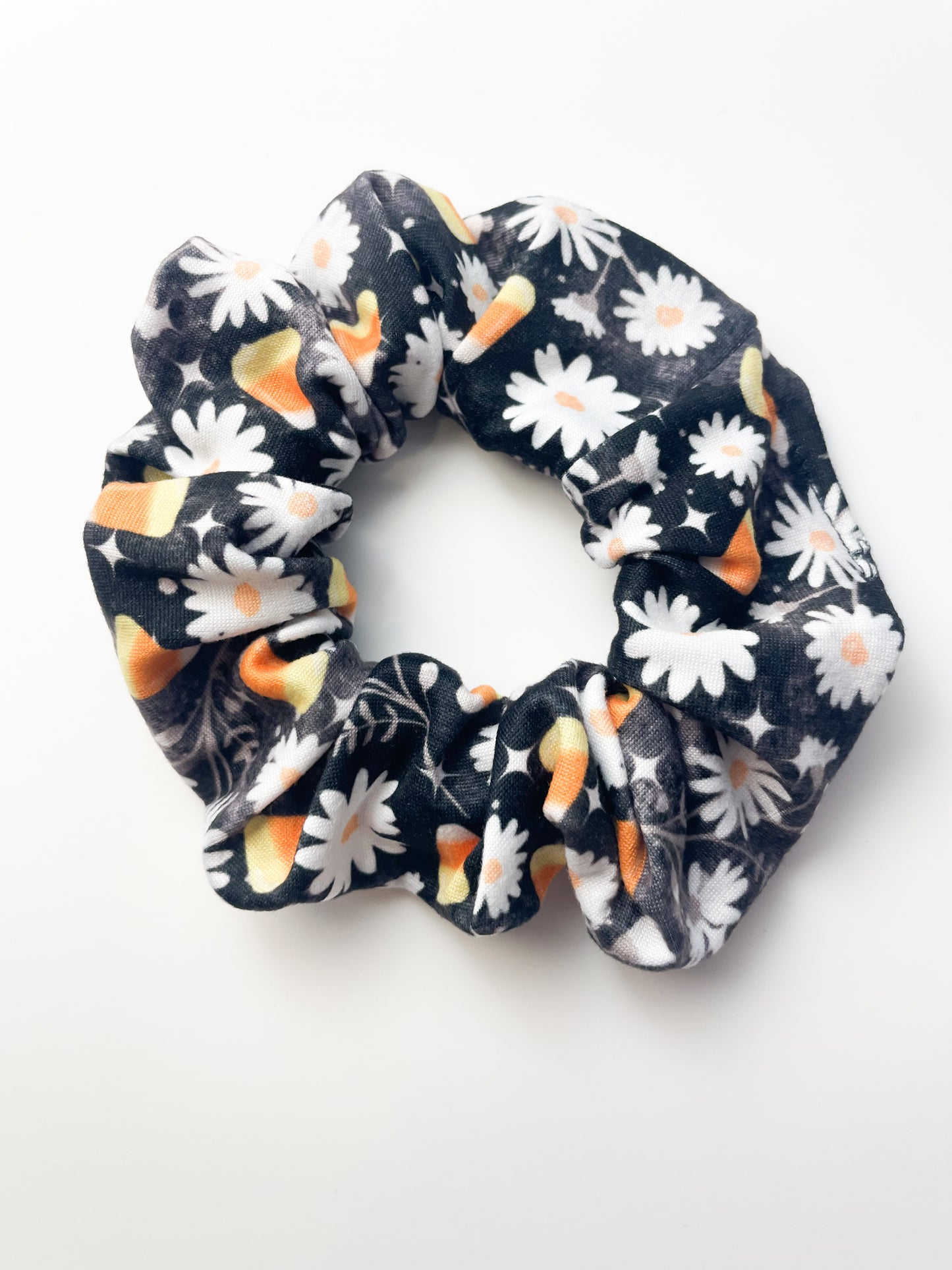 Spooky Daisies Scrunchie