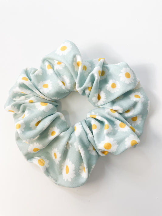 XL Daisy Scrunchie