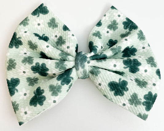 Shamrock Bow