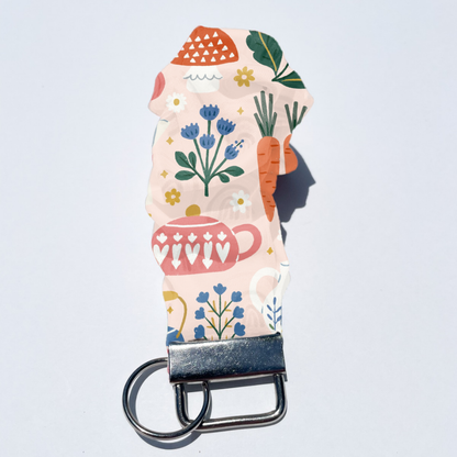 Vintage Plates Wristlet