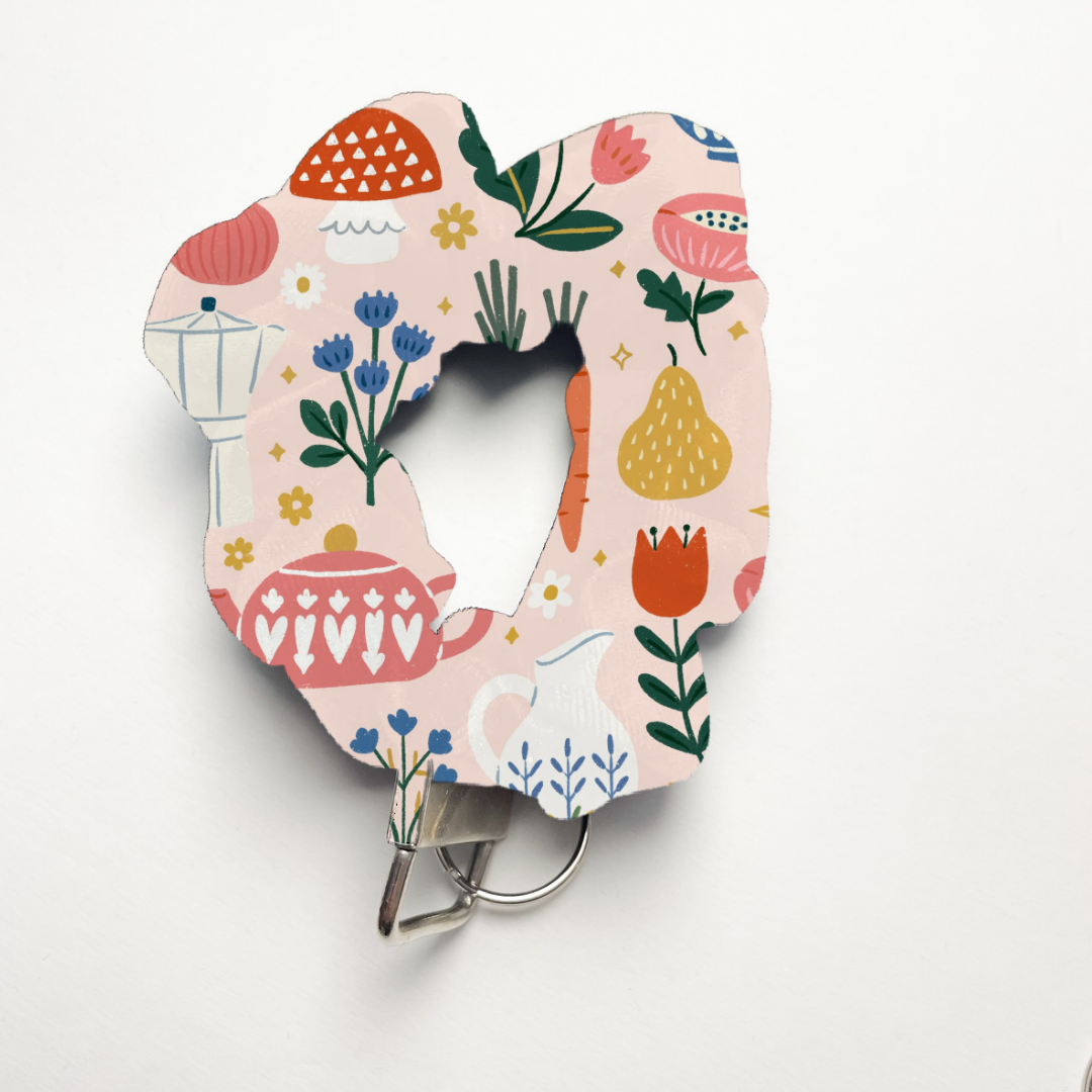 Vintage Plates Wristlet